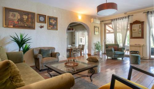 Six-Bedroom Holiday Home