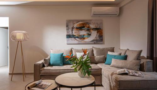 Three-Bedroom Deluxe Apartment