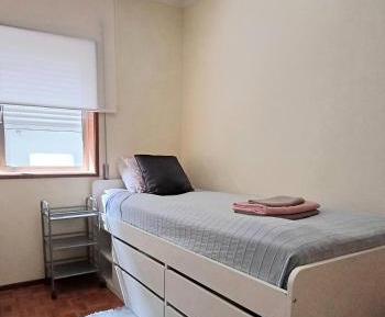 Standard Single Room with Shared Bathroom