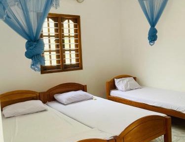 Superior Triple Room with Air Condition