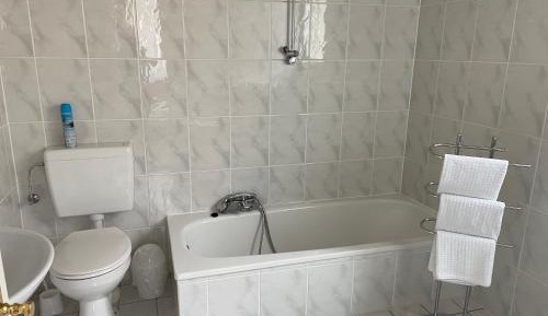 Triple Room with Bath