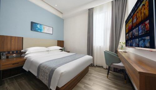 Queen Room
