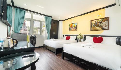 Double Room with Balcony (3 Adults)
