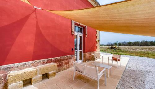 Studio with Garden View