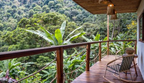 Suite with Mountain View