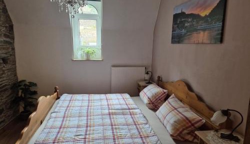 One-Bedroom Standard Apartment