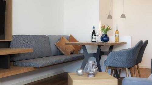Superior One-Bedroom Apartment