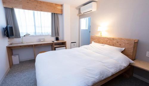 Double or Twin Room with Shower