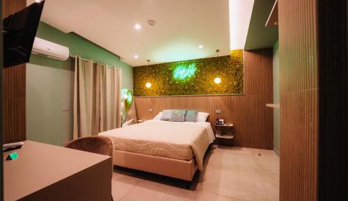 Double Room with Spa Bath