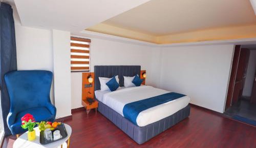 Superior King Room