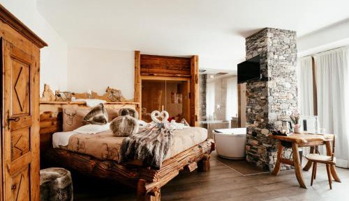 Suite with Sauna