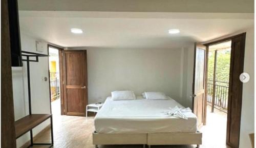 Queen Room with Balcony