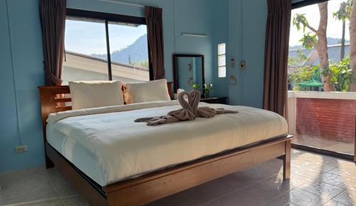 Two-Bedroom Apartment with Balcony and Terrace