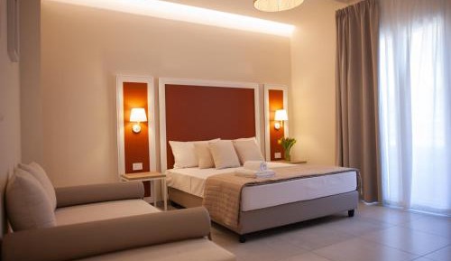 Comfort Triple Room