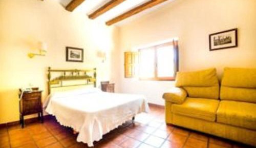 Queen Room with Spa Bath