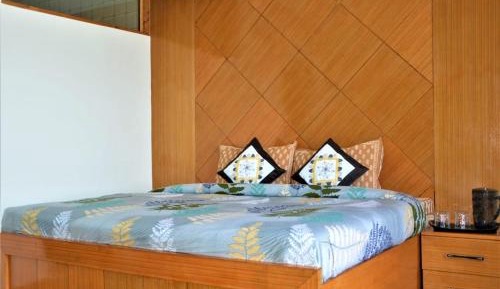 Double Room with Mountain View