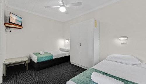 Ground Family Suite