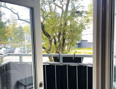 One-Bedroom Apartment with Sea View and Balcony