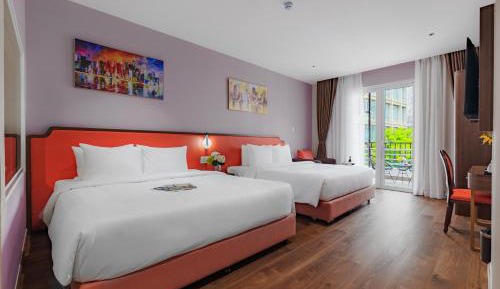 Quadruple Room with Balcony