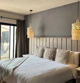 Queen Room with Balcony