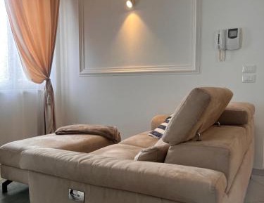 Two-Bedroom Deluxe Apartment