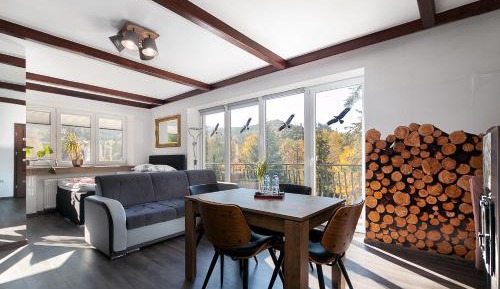 Suite with Mountain View