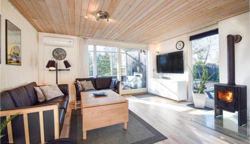 Four-Bedroom Holiday Home