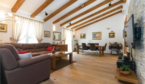 Five-Bedroom Holiday Home