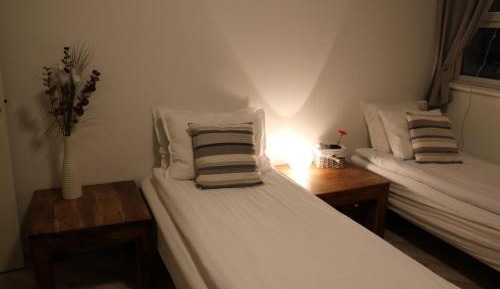 Single Room with Shared Bathroom