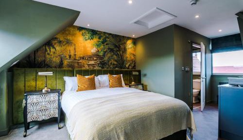 Apartment - Split Level