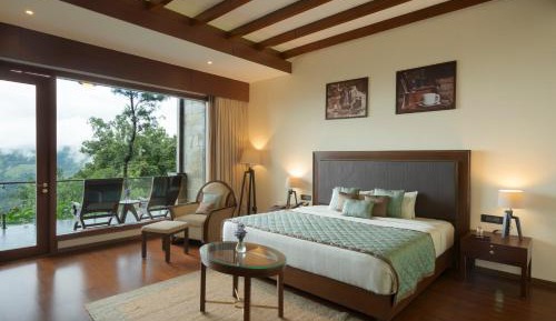 Oak Suite