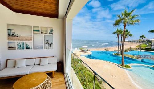 Two-Bedroom Deluxe Apartment with Ocean View