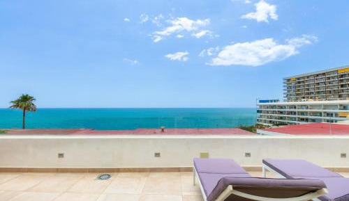 Two-Bedroom Apartment with Ocean View