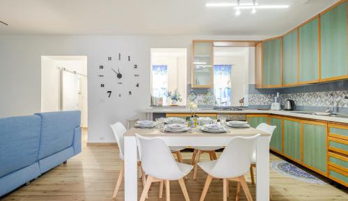Two-Bedroom Deluxe Apartment