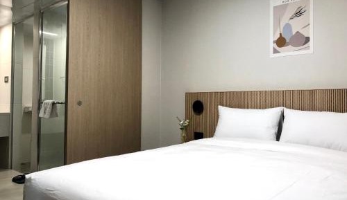 Three-Bedroom Suite