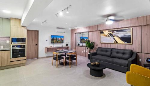 One-Bedroom Apartment