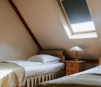 Studio - Split Level