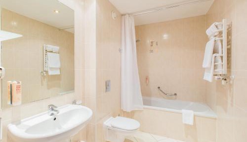 Double Room with King-Size Bed
