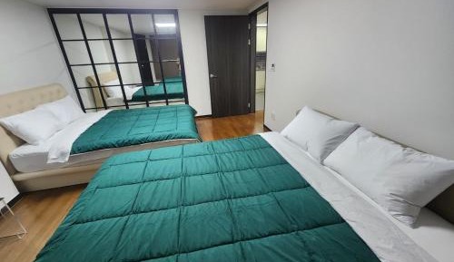 Two-Bedroom Apartment with Partial Ocean View