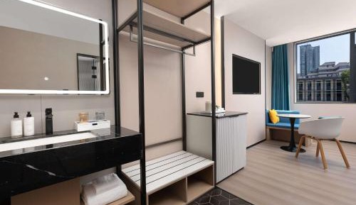 Standard Twin Room - Non-Smoking