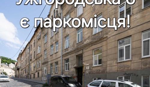 Two-Bedroom Deluxe Apartment with Balcony