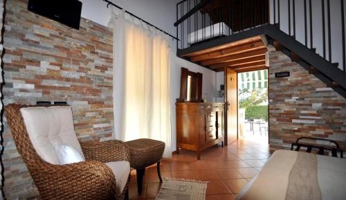 Double or Twin Room with Terrace
