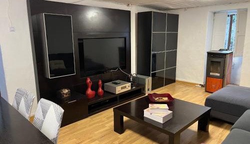 One-Bedroom House