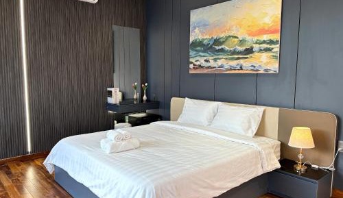 Deluxe King Room