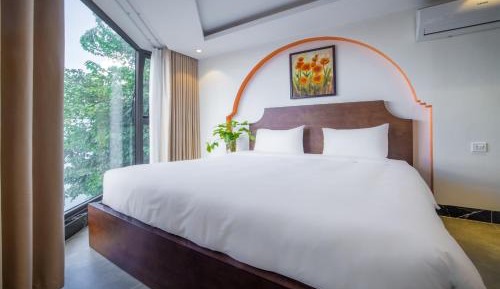 Deluxe Double Room with Bath