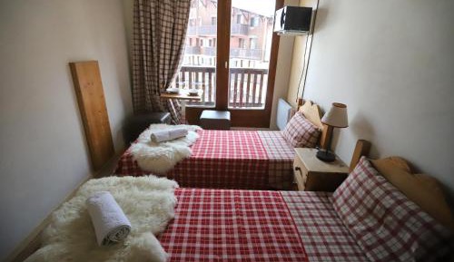 Studio with Balcony