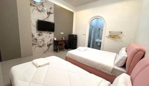 Superior Triple Room
