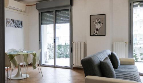 Superior One-Bedroom Apartment with Balcony