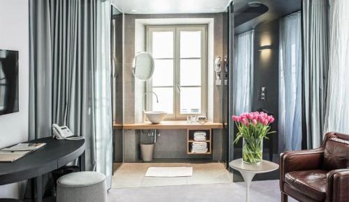 Junior Suite with River View