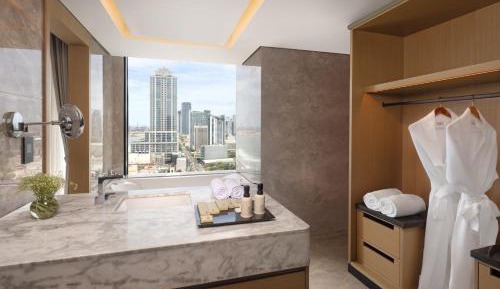 Executive Suite Ocean View